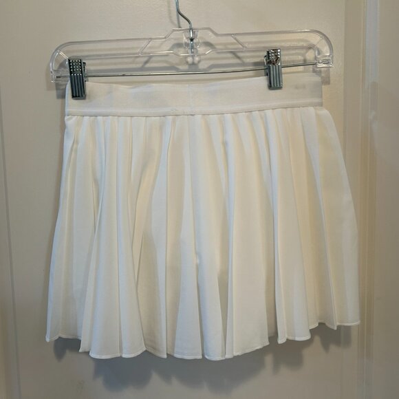 Nike Dri-Fit White Pleated Athletic Skort - Picture 3 of 6